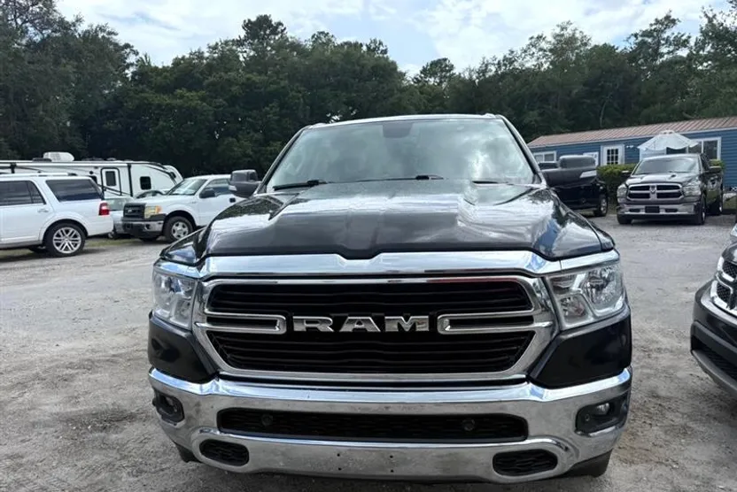 2020 Ram 1500 Big Horn photo 1