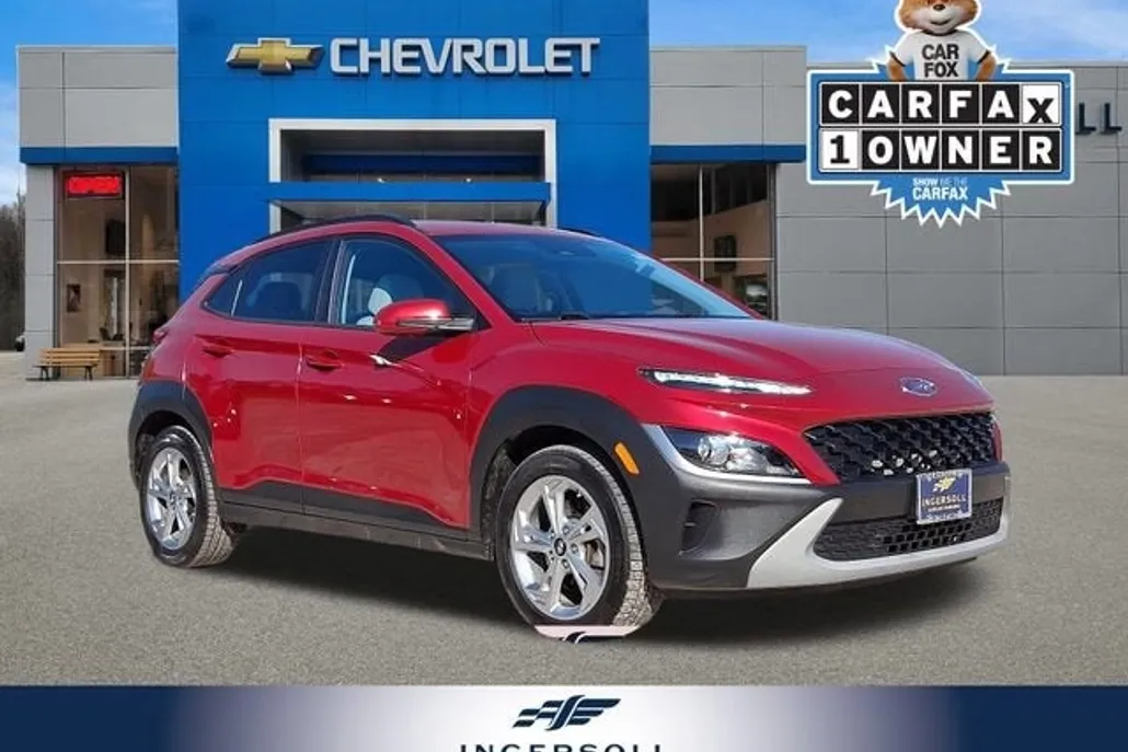 2022 Hyundai Kona SEL photo 1