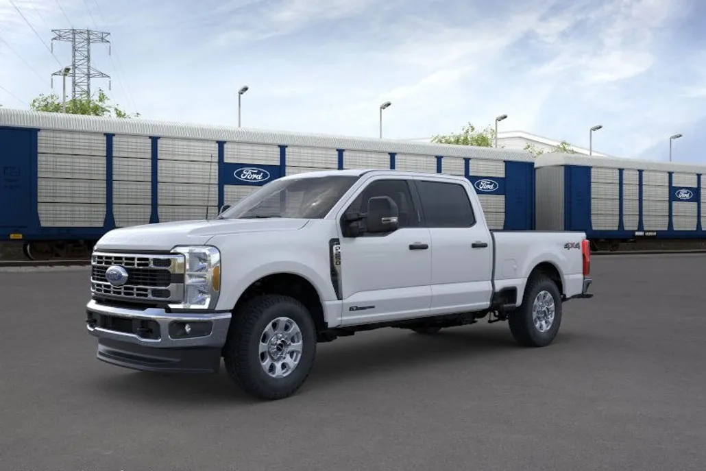2025 Ford F-250 XLT photo 1