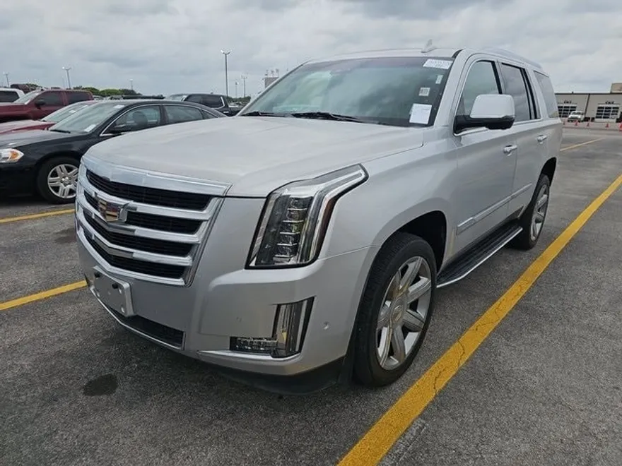 2020 Cadillac Escalade Luxury photo 1