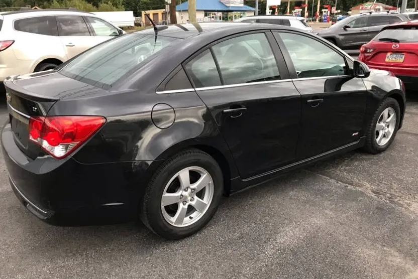 2014 Chevrolet Cruze photo 1