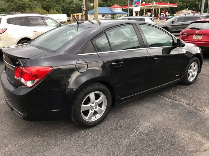 2014 Chevrolet Cruze photo 1