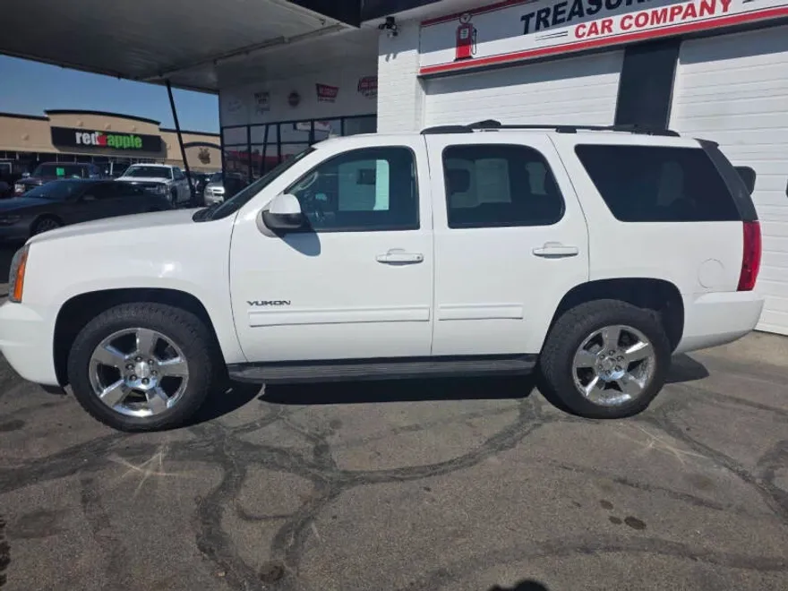 2014 Gmc Yukon SLE photo 1