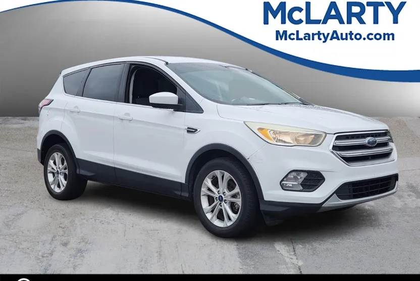 2017 Ford Escape SE photo 1