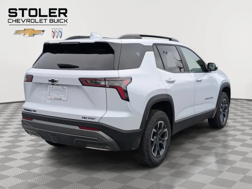 2026 Chevrolet Equinox ACTIV photo 1