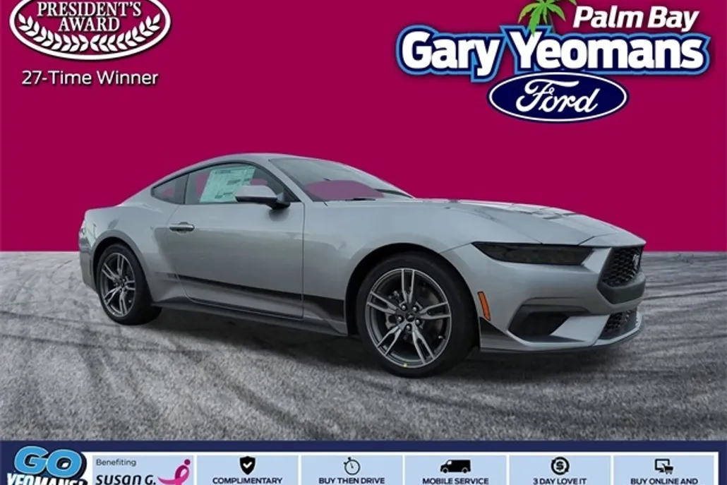 2025 Ford Mustang EcoBoost photo 1