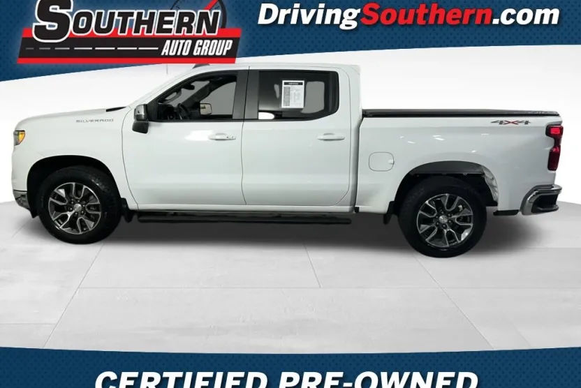 2022 Chevrolet Silverado 1500 LT photo 1