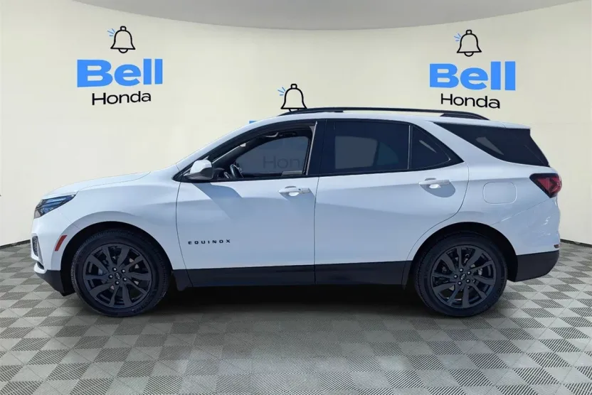 2022 Chevrolet Equinox RS photo 1