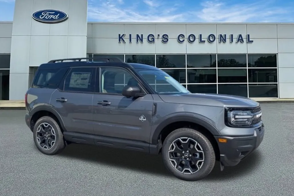 2025 Ford Bronco Sport Outer Banks photo 1