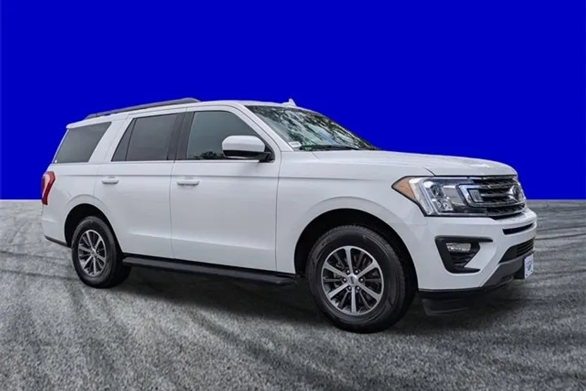2021 Ford Expedition XLT photo 1