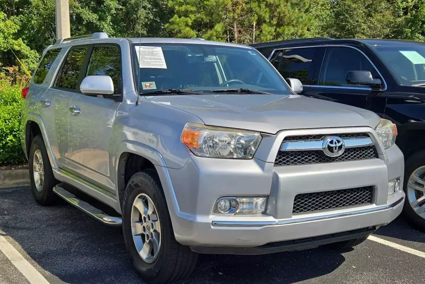 2012 Toyota 4Runner SR5 photo 1