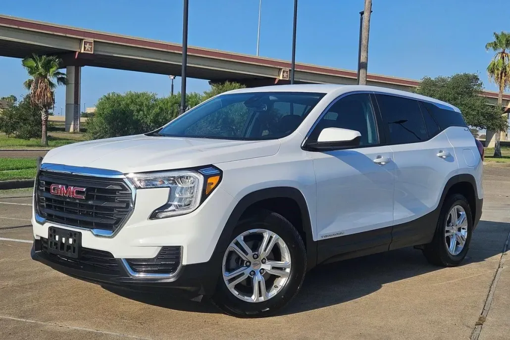 2024 Gmc Terrain SLE photo 1