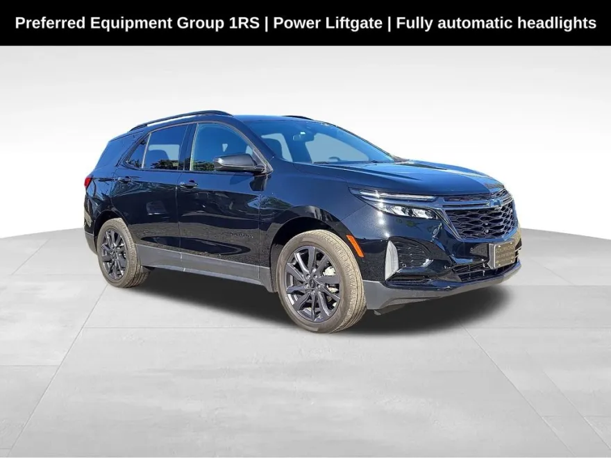 2023 Chevrolet Equinox RS photo 1