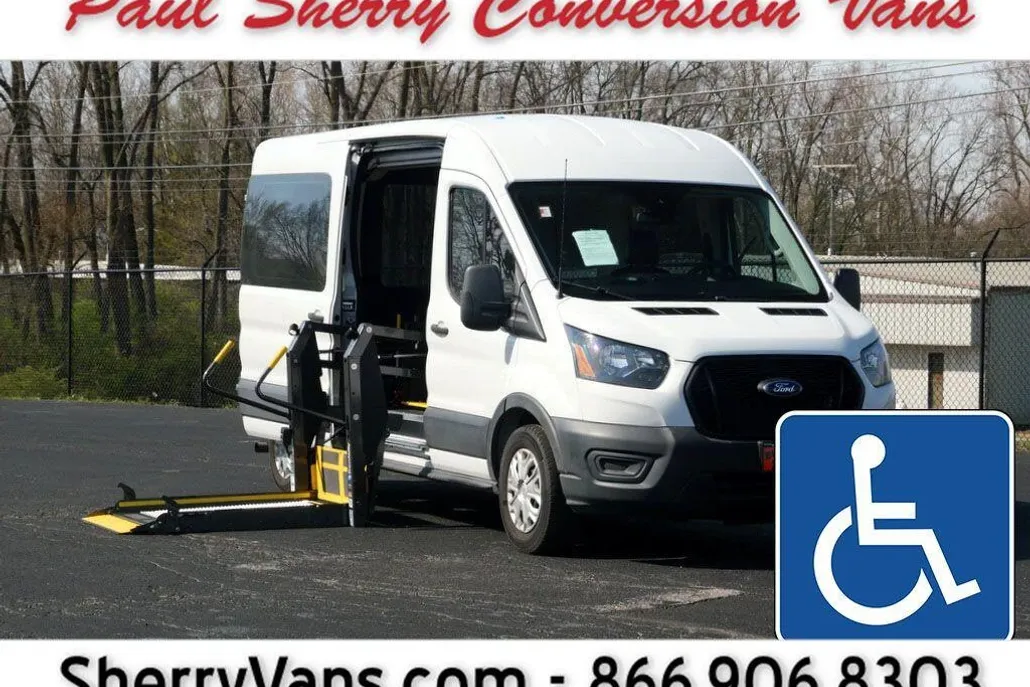 2022 Ford Transit XL photo 1