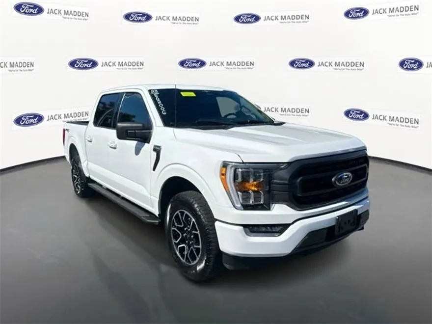 2023 Ford F-150 XLT photo 1
