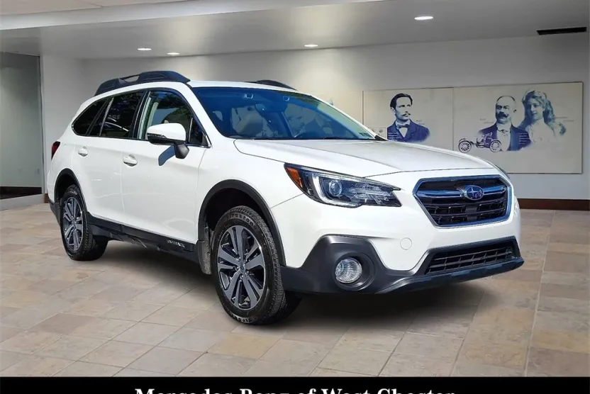 2019 Subaru Outback 2.5i photo 1