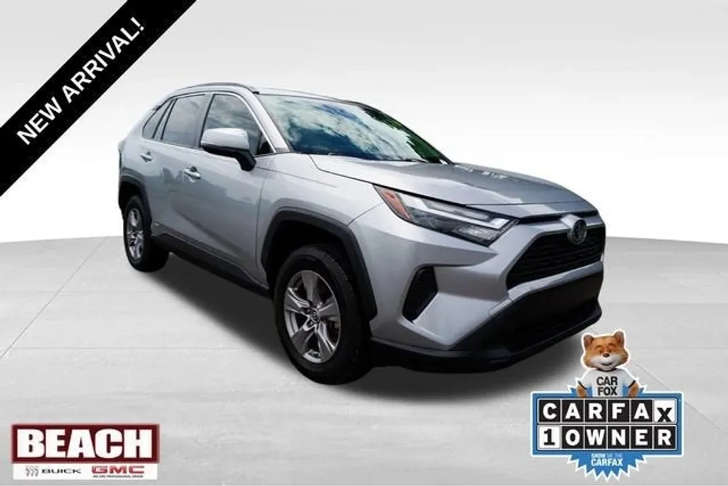 2022 Toyota RAV4 Hybrid XLE photo 1