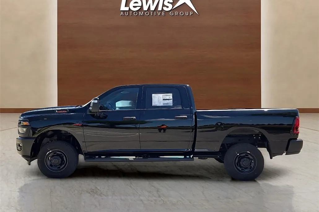 2025 Ram 2500 Tradesman photo 1
