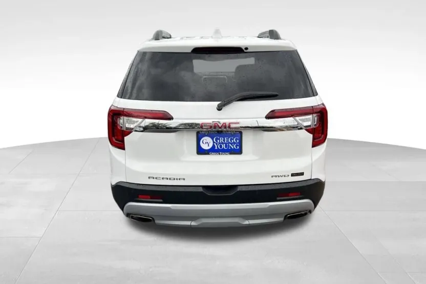 2022 Gmc Acadia SLE photo 1