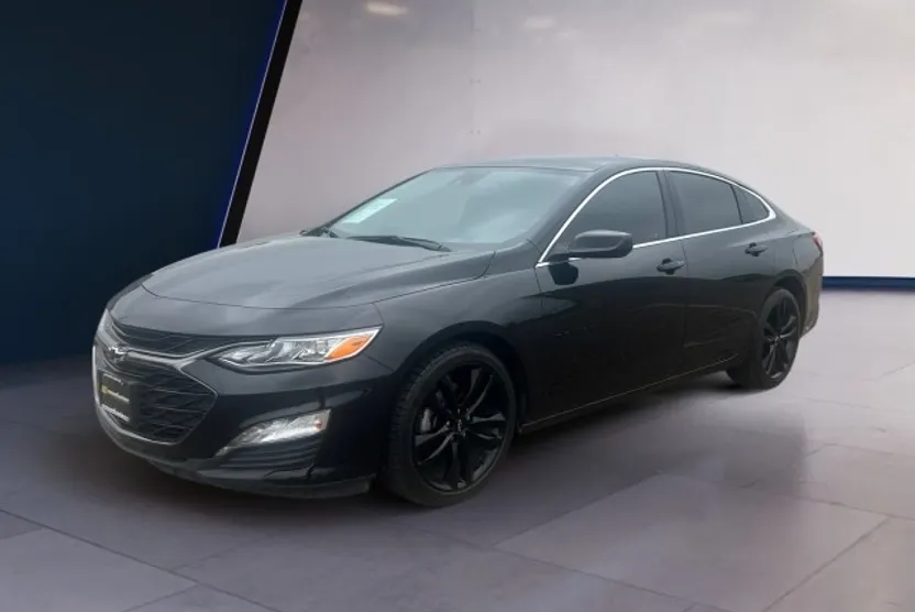2023 Chevrolet Malibu 2LT photo 1