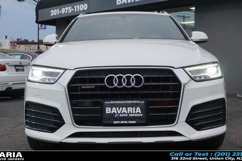 2017 Audi Q3 Prestige photo 1