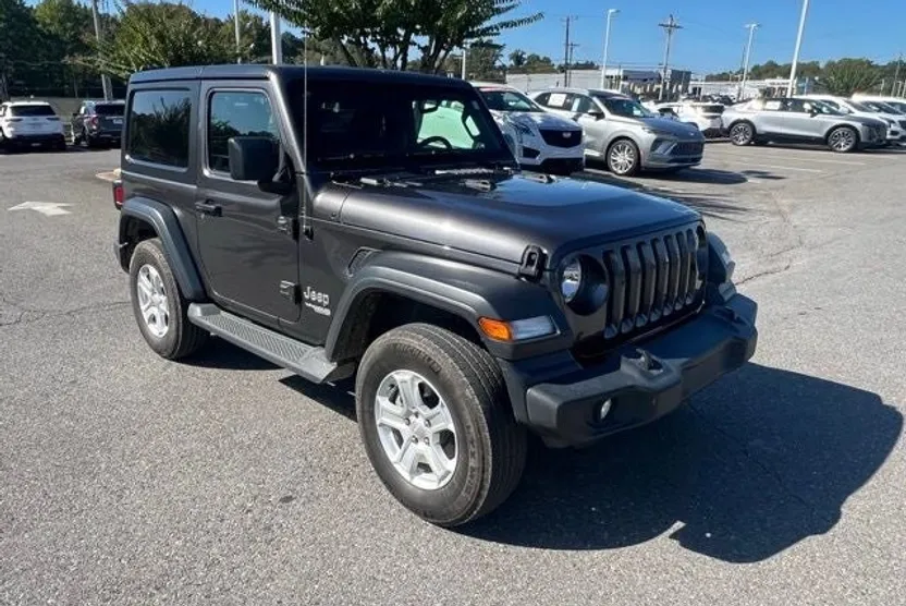 2019 Jeep Wrangler Sport S photo 1