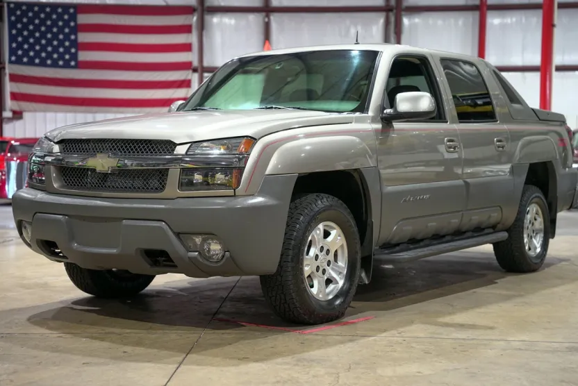 2002 Chevrolet Avalanche Z71 photo 1