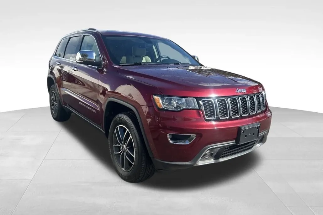 2017 Jeep Grand Cherokee Limited photo 1