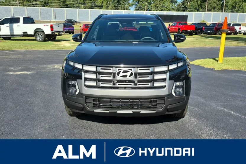2025 Hyundai Santa Cruz SEL photo 1