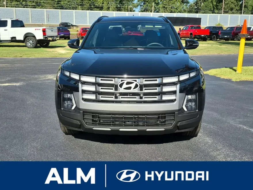 2025 Hyundai Santa Cruz SEL photo 1