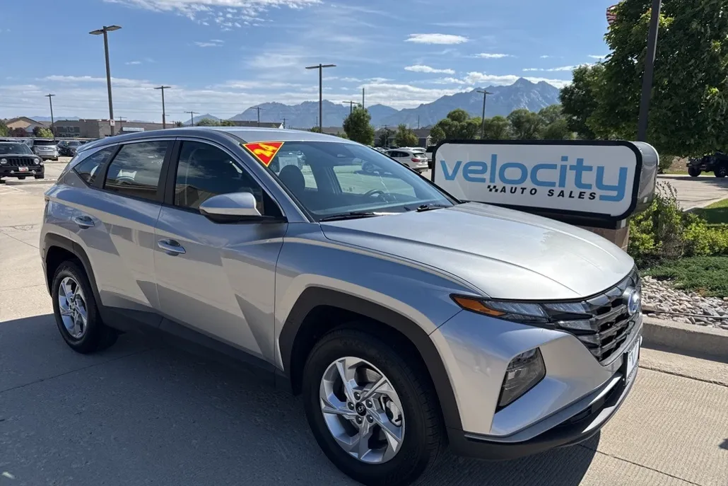 2024 Hyundai Tucson SE photo 1