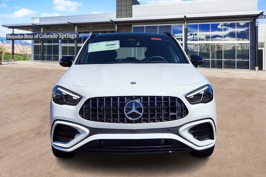 2026 Mercedes Benz GLA AMG 35 4MATIC photo 1