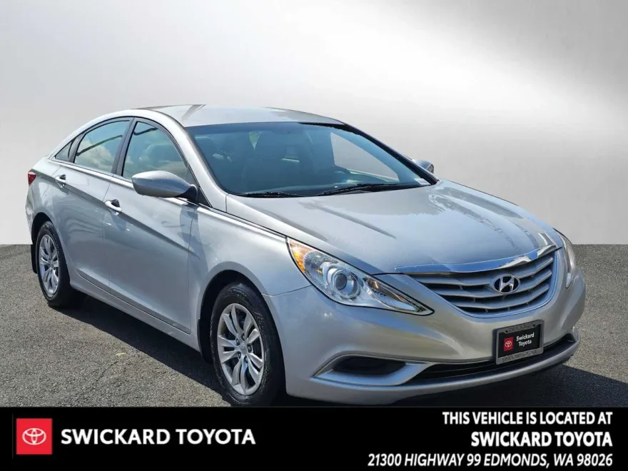 2012 Hyundai Sonata GLS photo 1