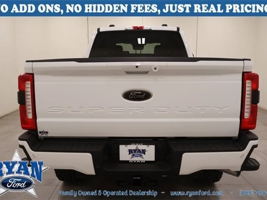 2025 Ford F-250 XLT photo 1