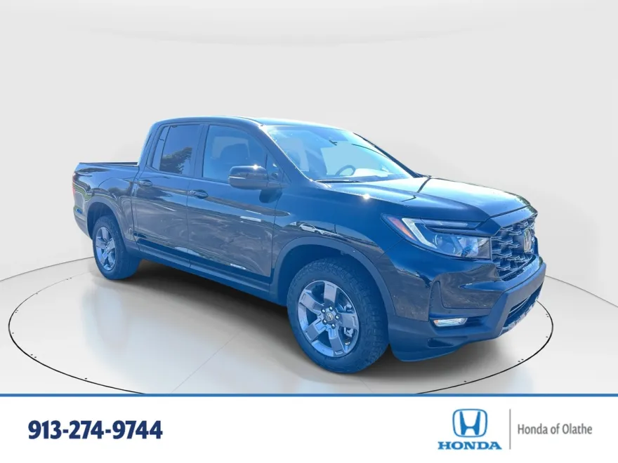 2025 Honda Ridgeline TrailSport photo 1
