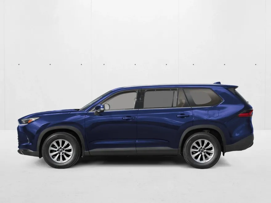 2026 Toyota Highlander XLE Hybrid photo 1