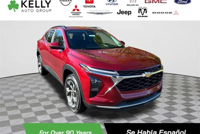 2024 Chevrolet Trax LT photo 1