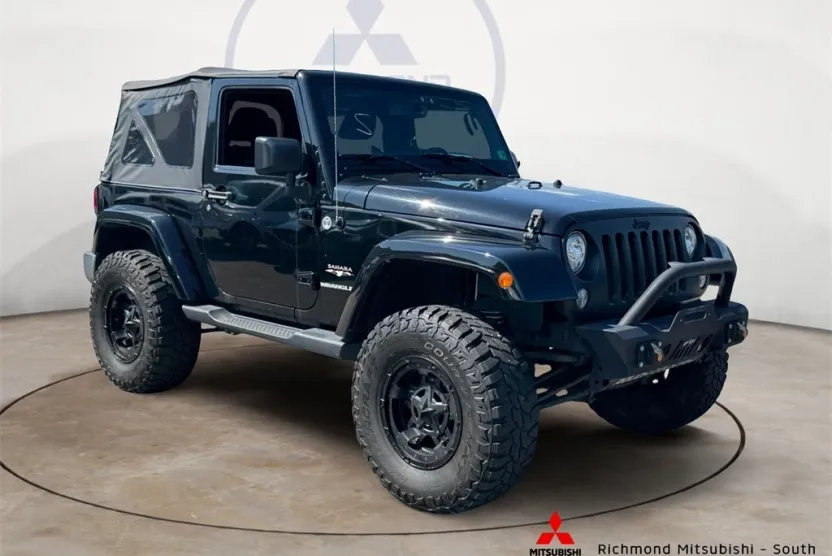 2017 Jeep Wrangler Sahara photo 1