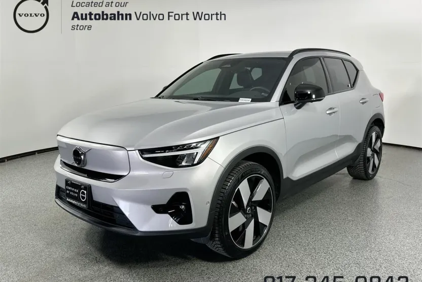 2023 Volvo XC40 Recharge Ultimate photo 1