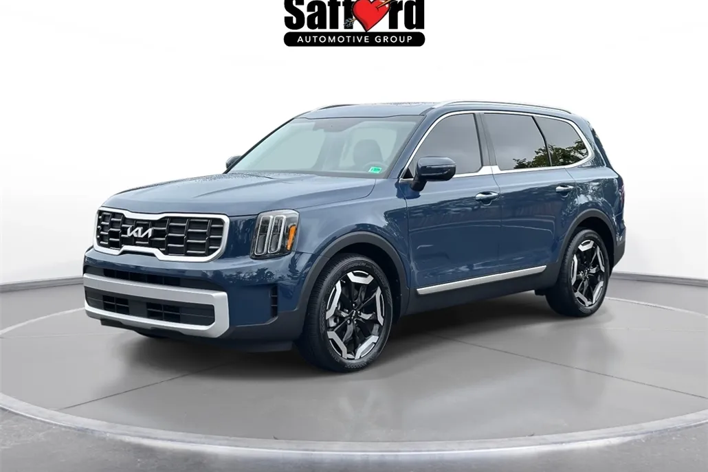 2024 Kia Telluride S photo 1