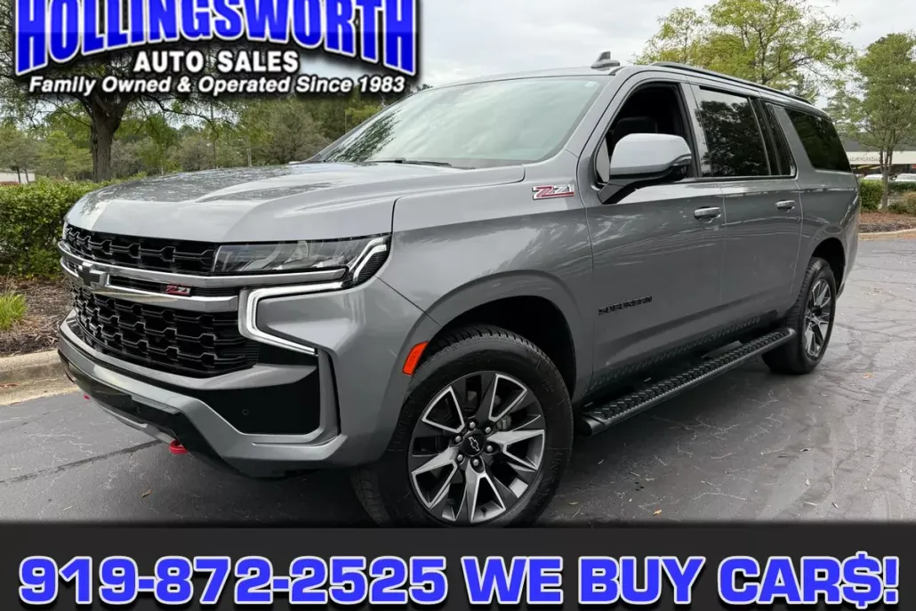 2021 Chevrolet Suburban Z71 photo 1