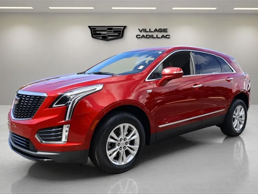 2022 Cadillac XT5 Luxury photo 1
