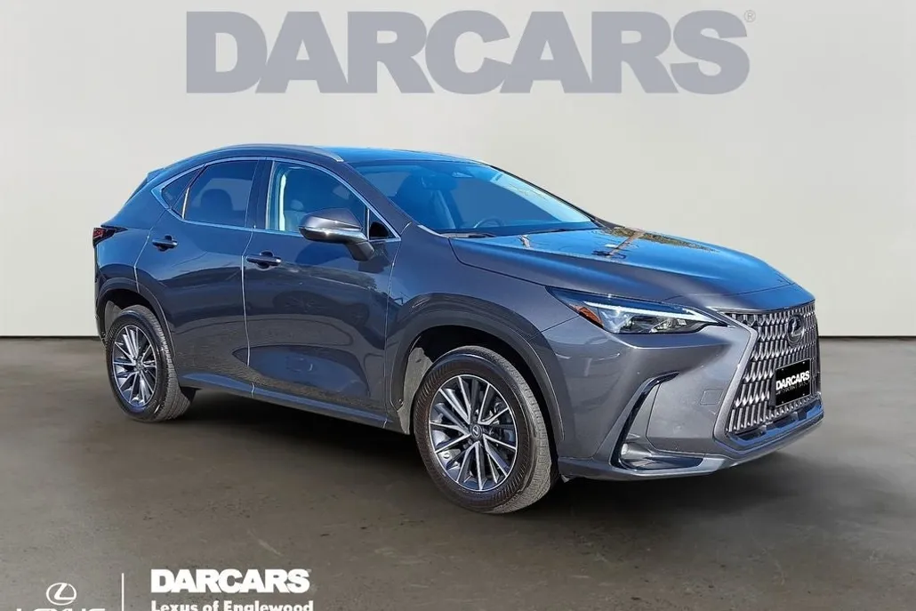 2022 Lexus NX 350 photo 1
