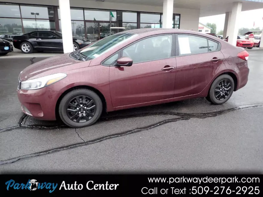 2018 Kia Forte LX photo 1