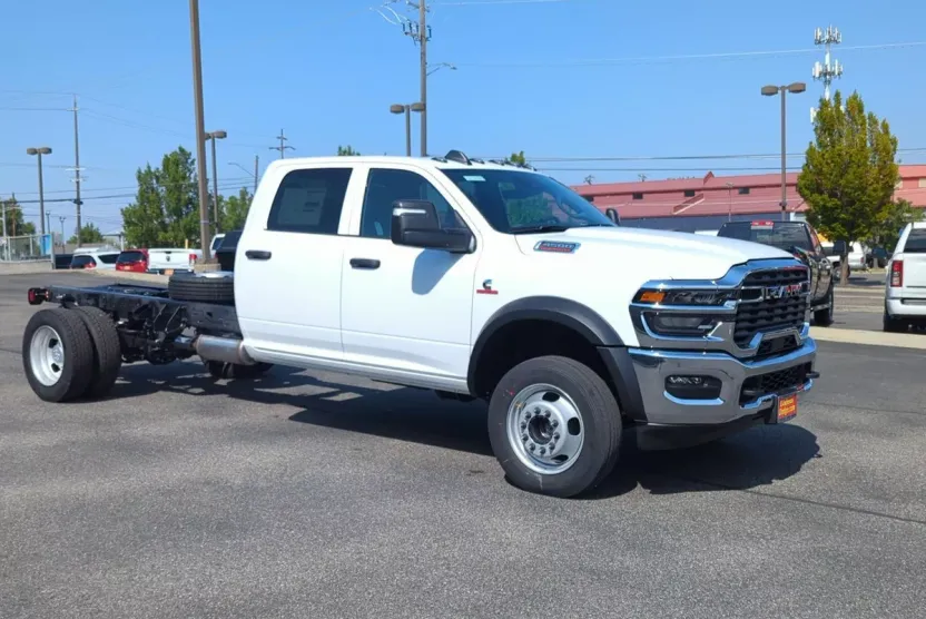 2026 Ram 4500 Tradesman photo 1