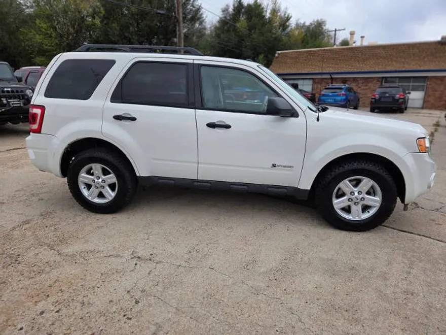2009 Ford Escape Hybrid Base photo 1