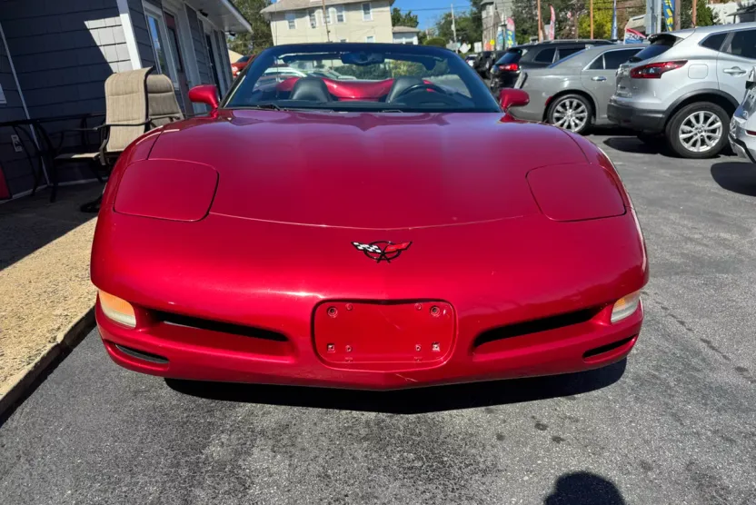 2001 Chevrolet Corvette Convertible photo 1