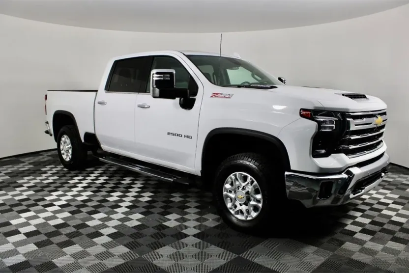 2024 Chevrolet Silverado 2500HD LTZ photo 1