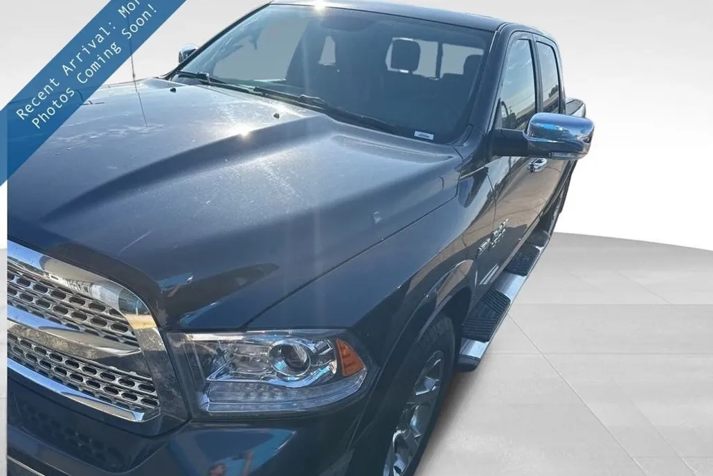 2015 Ram 1500 Laramie photo 1
