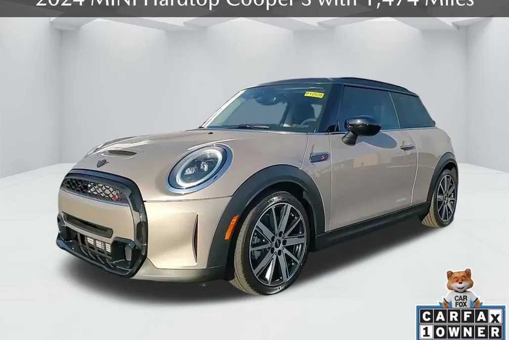 2024 Mini Cooper Hardtop S photo 1